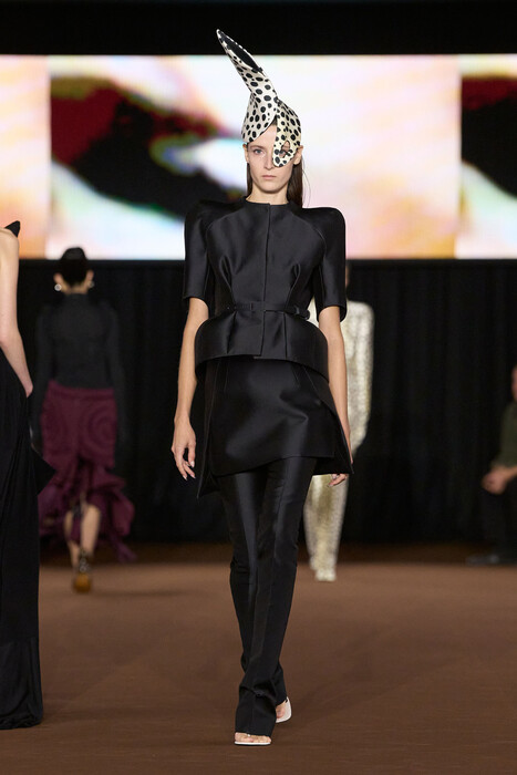 Mugler коллекция весна-лето 2027 / Mugler Spring 2027