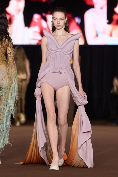 Mugler коллекция весна-лето 2027 / Mugler Spring 2027