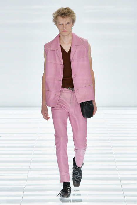 Prada Menswear spring 2027 Collection / Коллекция Prada Menswear весна-лето 2027