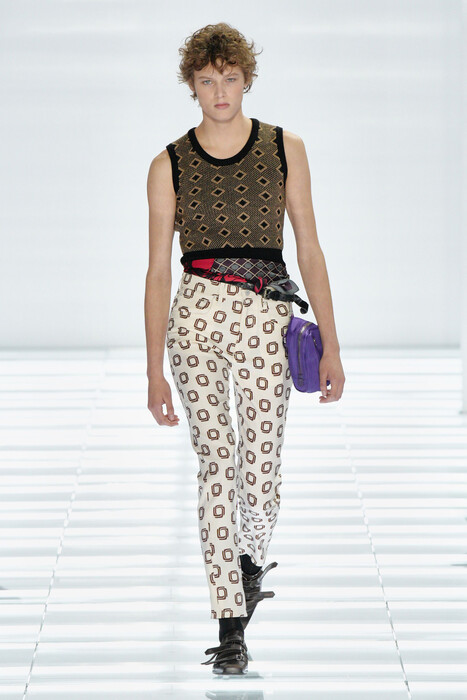 Prada Menswear spring 2027 Collection / Коллекция Prada Menswear весна-лето 2027