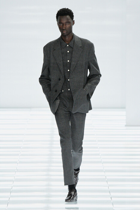 Prada Menswear spring 2027 Collection / Коллекция Prada Menswear весна-лето 2027