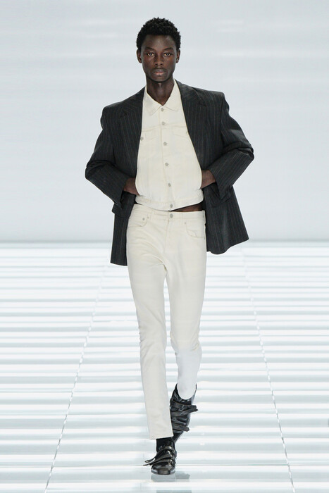 Prada Menswear spring 2027 Collection / Коллекция Prada Menswear весна-лето 2027