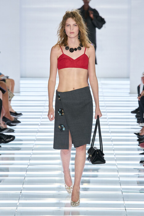 Prada коллекция весна-лето 2027 / Prada Spring 2027