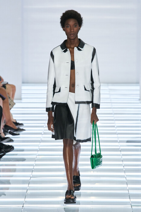 Prada коллекция весна-лето 2027 / Prada Spring 2027