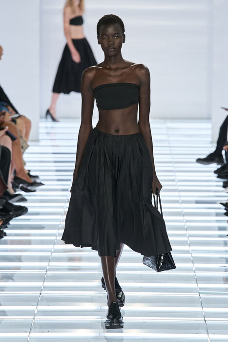 Prada коллекция весна-лето 2027 / Prada Spring 2027