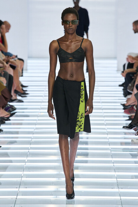 Prada коллекция весна-лето 2027 / Prada Spring 2027