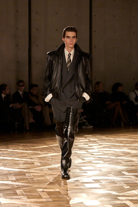 Saint Laurent menswear fall 2025 / Saint Laurent menswear осень-зима 2025/26