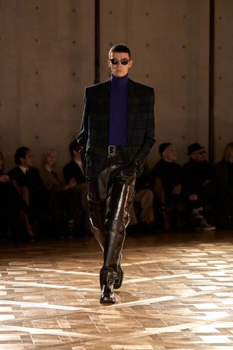 Saint Laurent menswear fall 2025 / Saint Laurent menswear осень-зима 2025/26