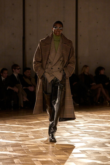 Saint Laurent menswear fall 2025 / Saint Laurent menswear осень-зима 2025/26