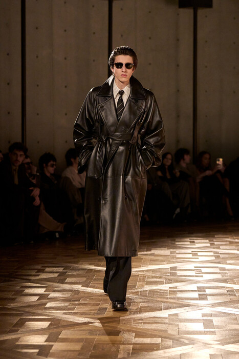 Saint Laurent menswear fall 2025 / Saint Laurent menswear осень-зима 2025/26