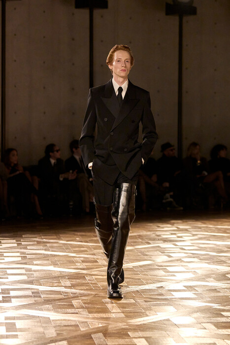 Saint Laurent menswear fall 2025 / Saint Laurent menswear осень-зима 2025/26