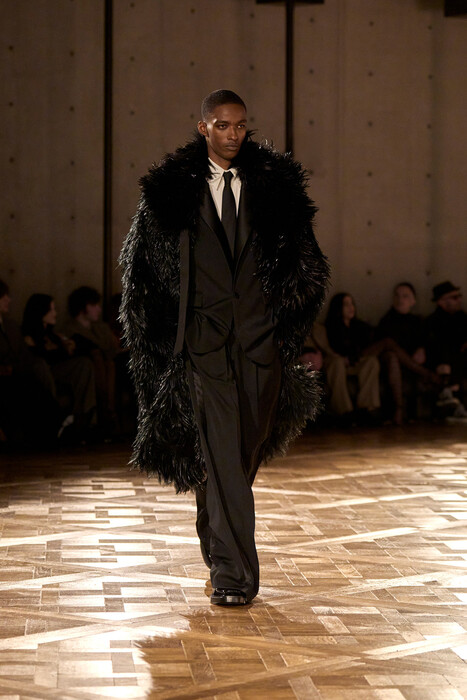 Saint Laurent menswear fall 2025 / Saint Laurent menswear осень-зима 2025/26