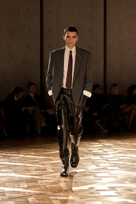 Saint Laurent menswear fall 2025 / Saint Laurent menswear осень-зима 2025/26