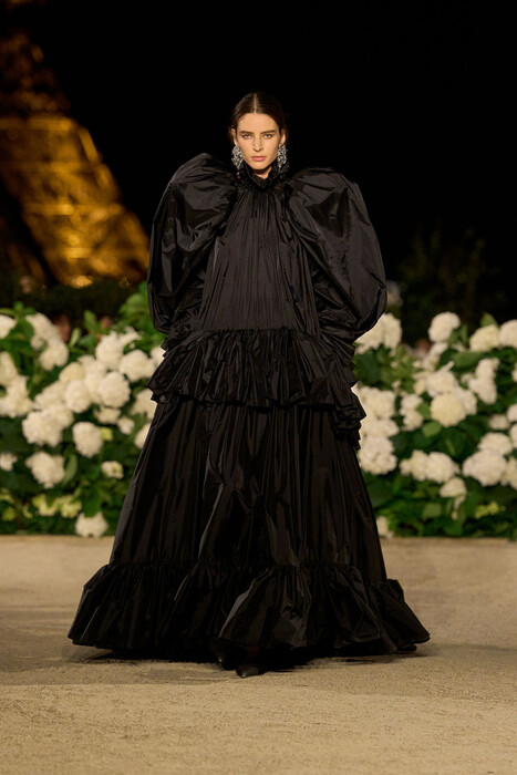 Saint Laurent коллекция весна-лето 2026 / Saint Laurent Spring-Summer 2026