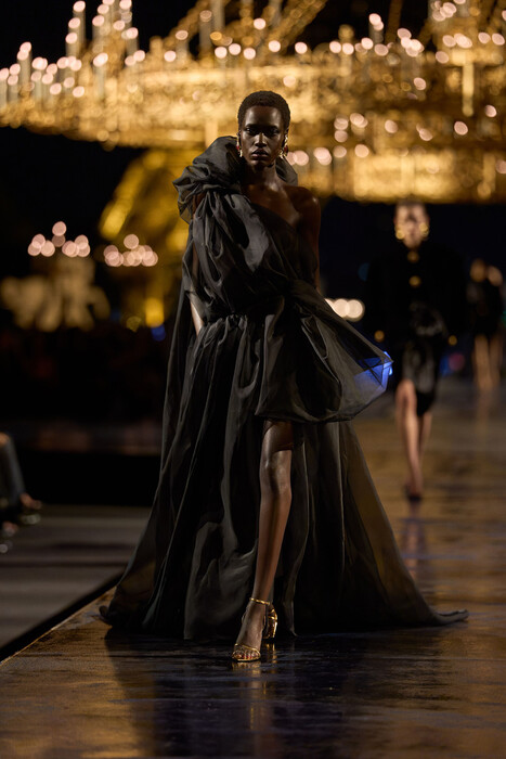 Saint Laurent коллекция весна-лето 2027 / Saint Laurent Spring 2027