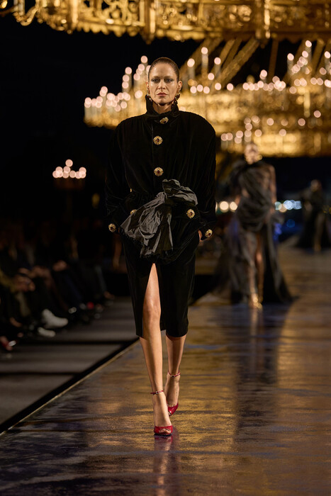 Saint Laurent коллекция весна-лето 2027 / Saint Laurent Spring 2027