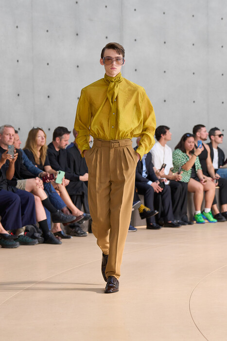 Saint Laurent menswear весна-лето 2026 / Saint Laurent menswear spring-summer 2026