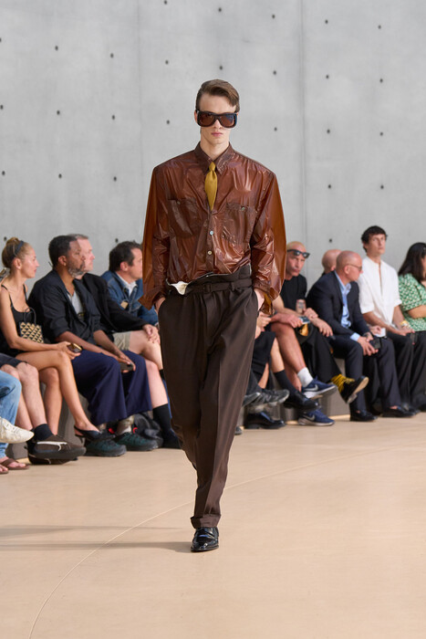 Saint Laurent menswear весна-лето 2026 / Saint Laurent menswear spring-summer 2026