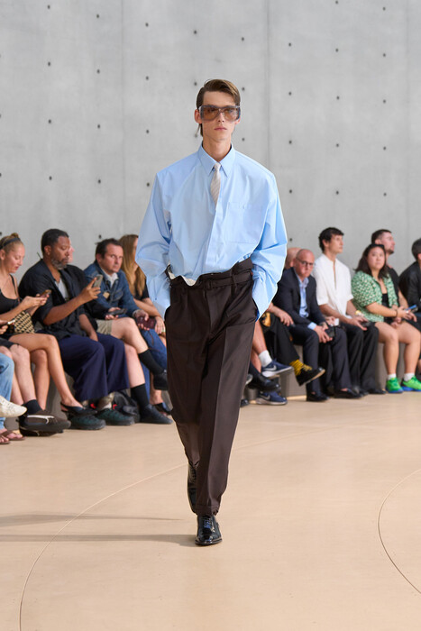 Saint Laurent menswear весна-лето 2026 / Saint Laurent menswear spring-summer 2026