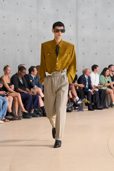 Saint Laurent menswear весна-лето 2026 / Saint Laurent menswear spring-summer 2026