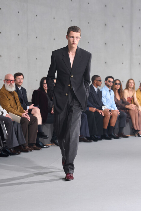 Коллекция Saint Laurent menswear весна–лето 2027 / Saint Laurent menswear Spring 2027