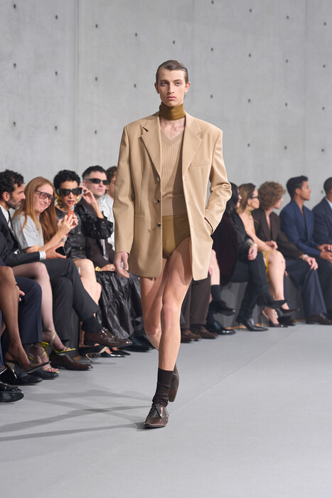 Коллекция Saint Laurent menswear весна–лето 2027 / Saint Laurent menswear Spring 2027