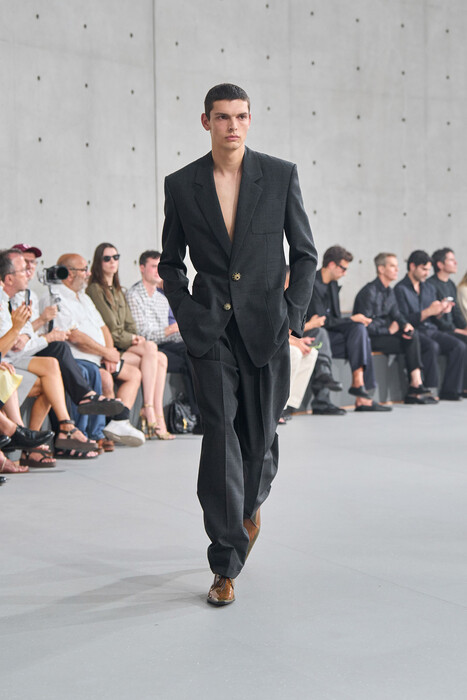 Коллекция Saint Laurent menswear весна–лето 2027 / Saint Laurent menswear Spring 2027