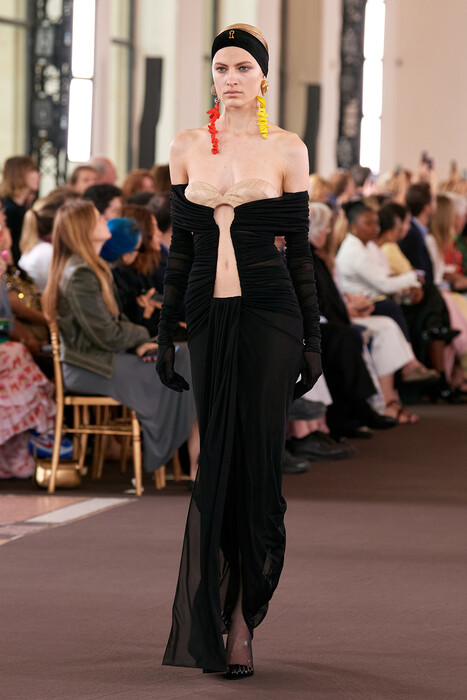 Schiaparelli Couture коллекция сезона осень 2023 / Schiaparelli Fall 2023 Couture