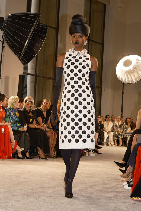 Schiaparelli Couture Fall 2025 / Schiaparelli Couture коллекция осень 2025