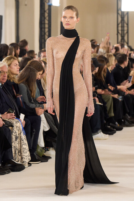 Schiaparelli Couture весна-лето 2024