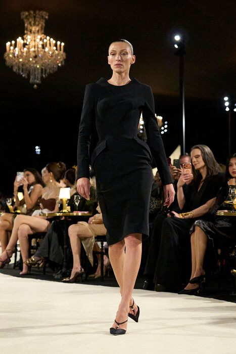 Schiaparelli коллекция весна-лето 2027 / Schiaparelli Spring 2027