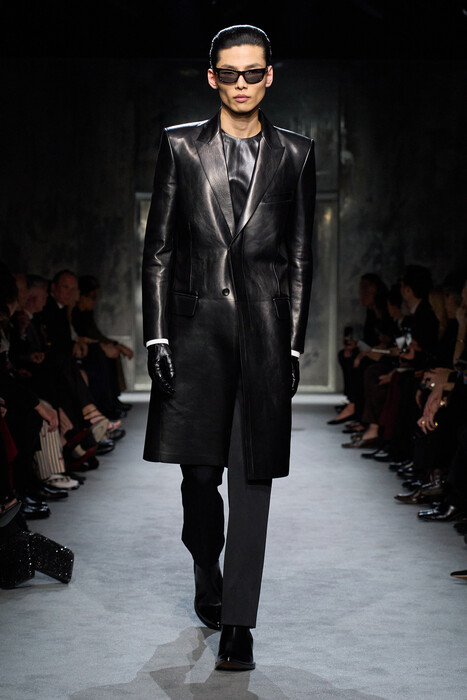 Tom Ford осень-зима 2025 / Tom Ford Fall 2025