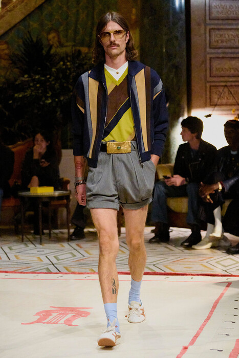 Versace коллекция весна-лето 2026 / Versace Spring-Summer 2026