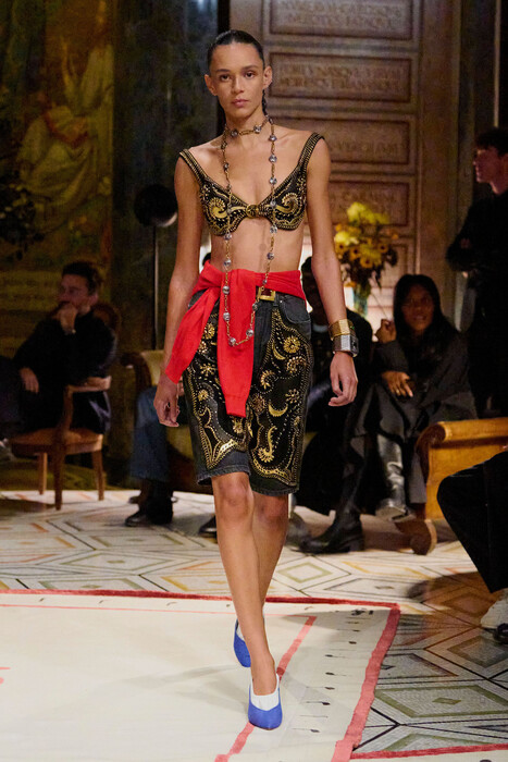 Versace коллекция весна-лето 2026 / Versace Spring-Summer 2026