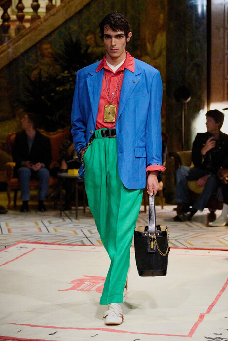Versace коллекция весна-лето 2026 / Versace Spring-Summer 2026