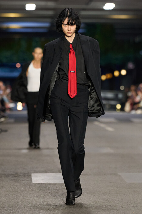 Коллекция Vetements весна-лето 2027 / Vetements Spring 2027