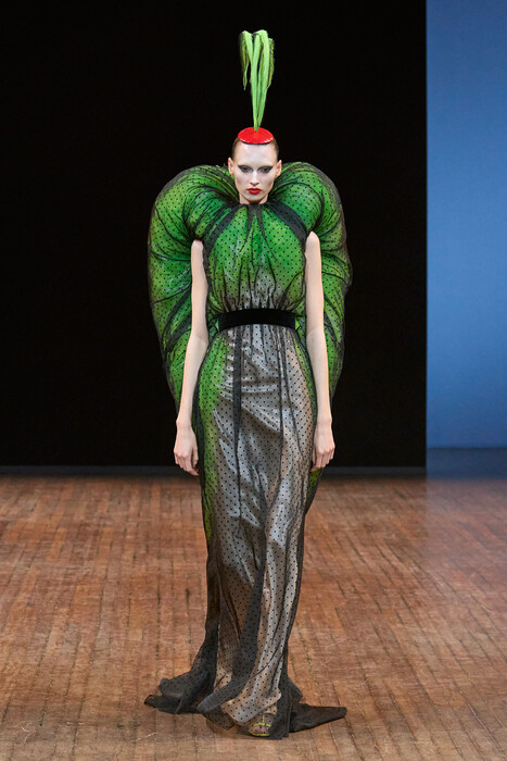 Viktor and Rolf Couture Fall 2025 / Viktor and Rolf Couture коллекция осень 2025