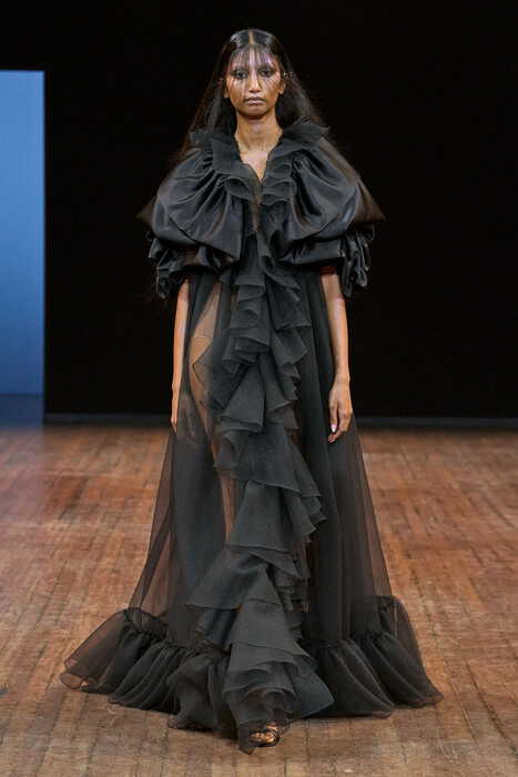 Viktor and Rolf Couture Fall 2025 / Viktor and Rolf Couture коллекция осень 2025