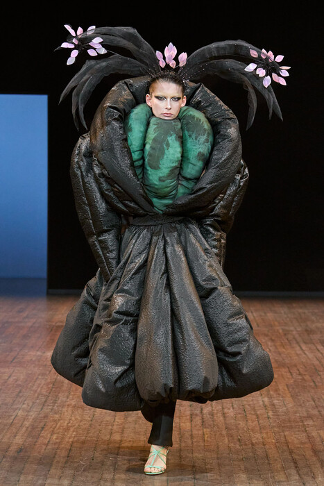 Viktor and Rolf Couture Fall 2025 / Viktor and Rolf Couture коллекция осень 2025