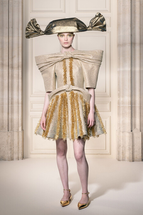 Viktor and Rolf Couture осень–зима 2026 / Viktor and Rolf Couture Fall 2026