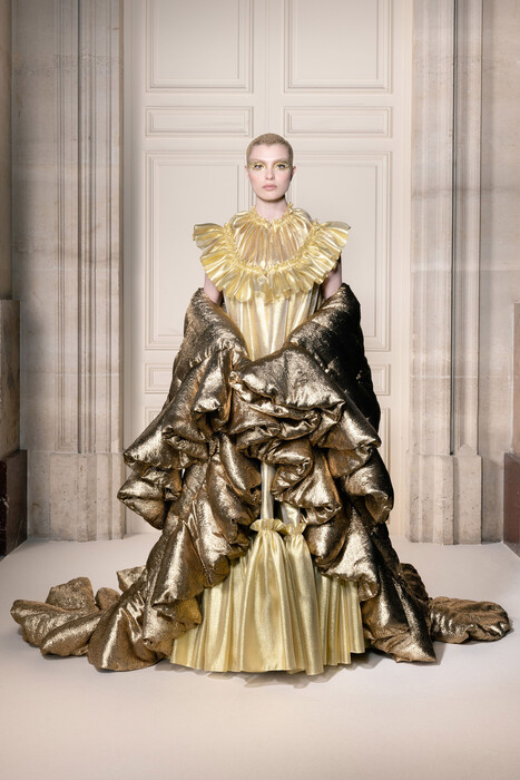 Viktor and Rolf Couture осень–зима 2026 / Viktor and Rolf Couture Fall 2026