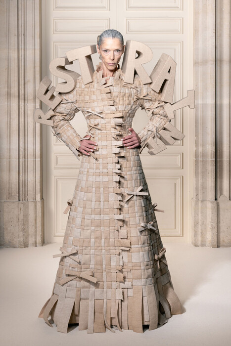 Viktor and Rolf Couture осень–зима 2026 / Viktor and Rolf Couture Fall 2026