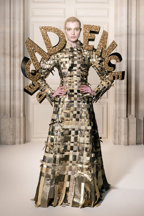 Viktor and Rolf Couture осень–зима 2026 / Viktor and Rolf Couture Fall 2026