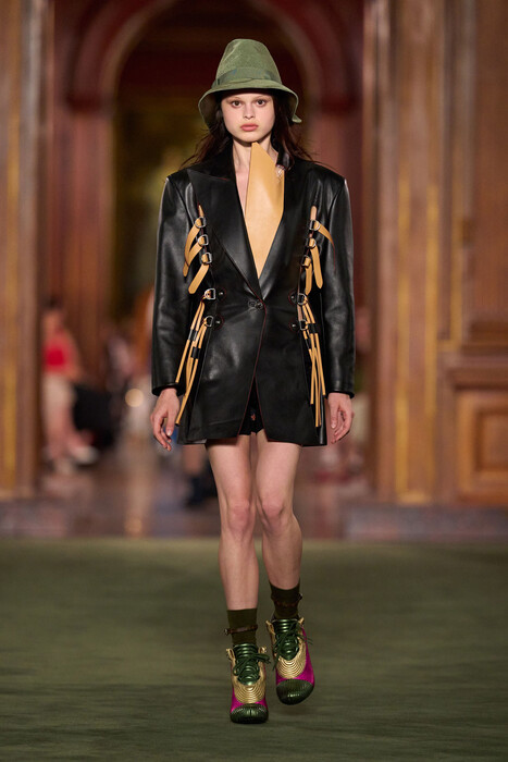 Louis Vuitton Resort 2027 Collection / Коллекция Louis Vuitton Resort 2027