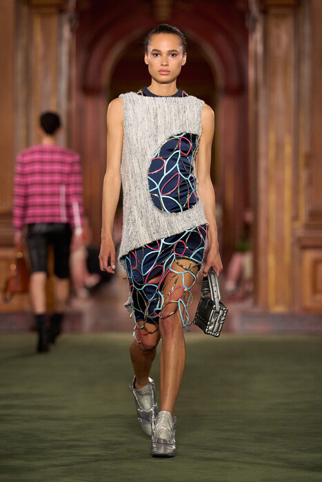 Louis Vuitton Resort 2027 Collection / Коллекция Louis Vuitton Resort 2027