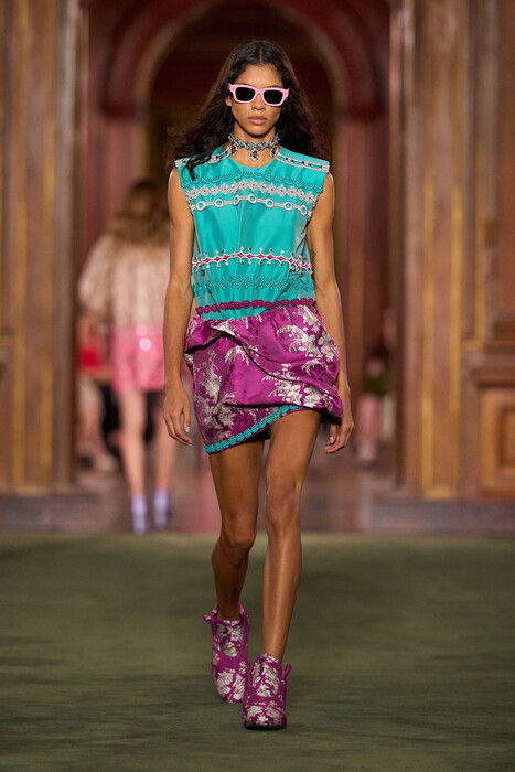 Louis Vuitton Resort 2027 Collection / Коллекция Louis Vuitton Resort 2027