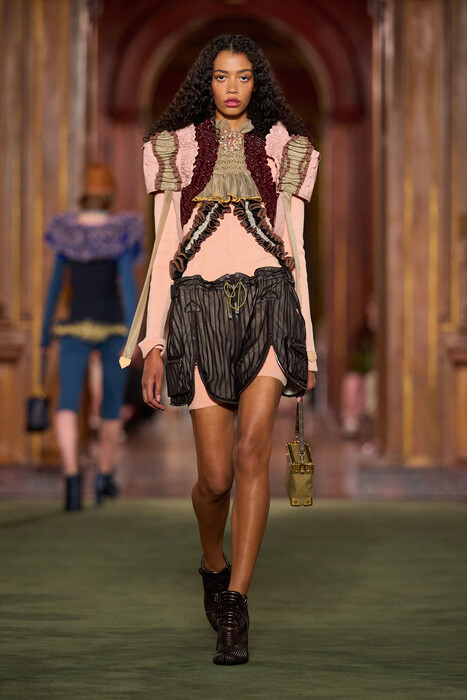 Louis Vuitton Resort 2027 Collection / Коллекция Louis Vuitton Resort 2027