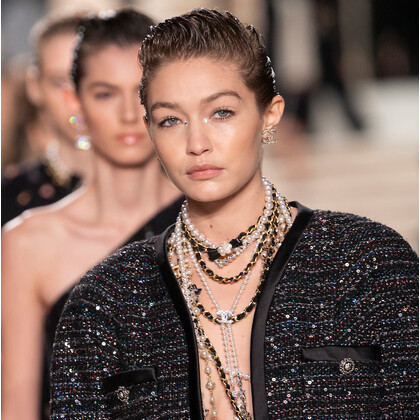5 фактов, которые нужно знать о показе Chanel Métiers d’Art