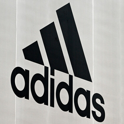 Adidas отчитался о выручке за второй квартал 2023 года