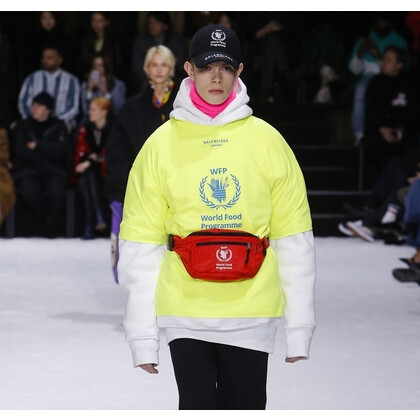 Победить голод: Balenciaga поддерживает WFP